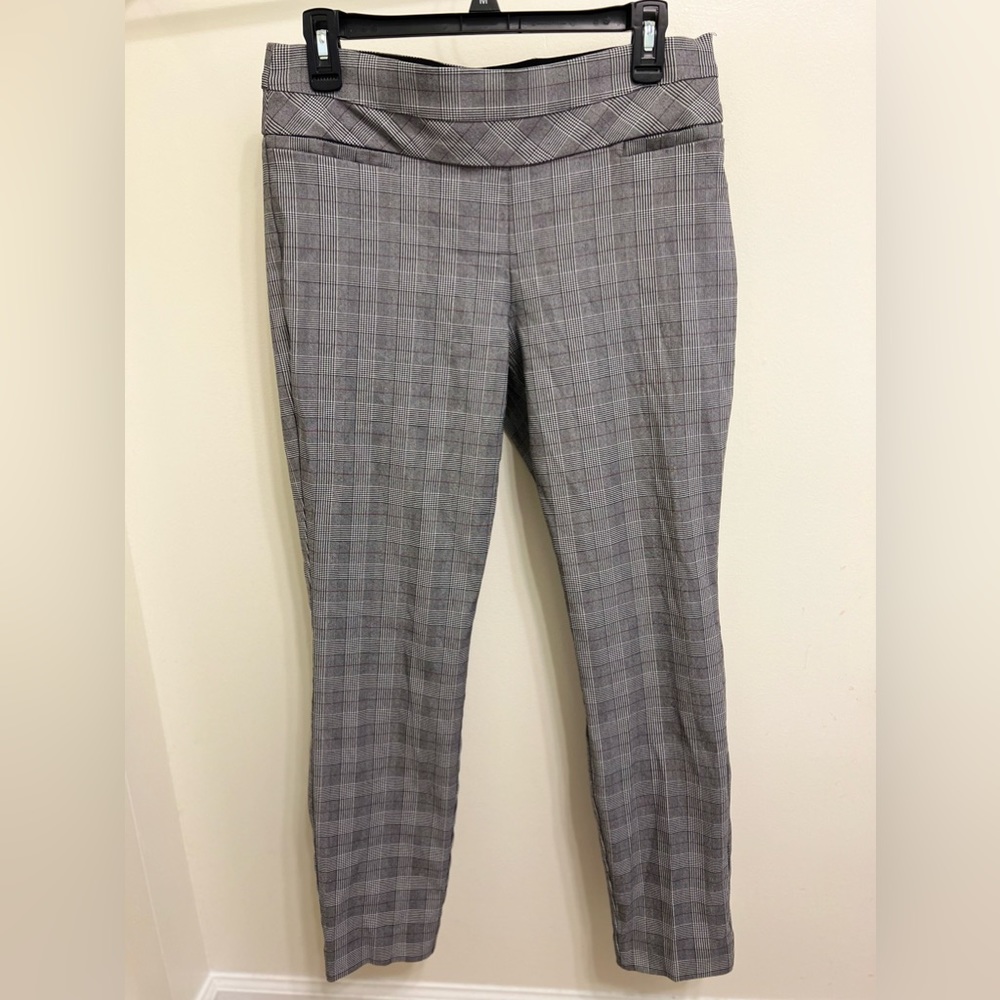 Massini Essentials Grey Plaid Pants